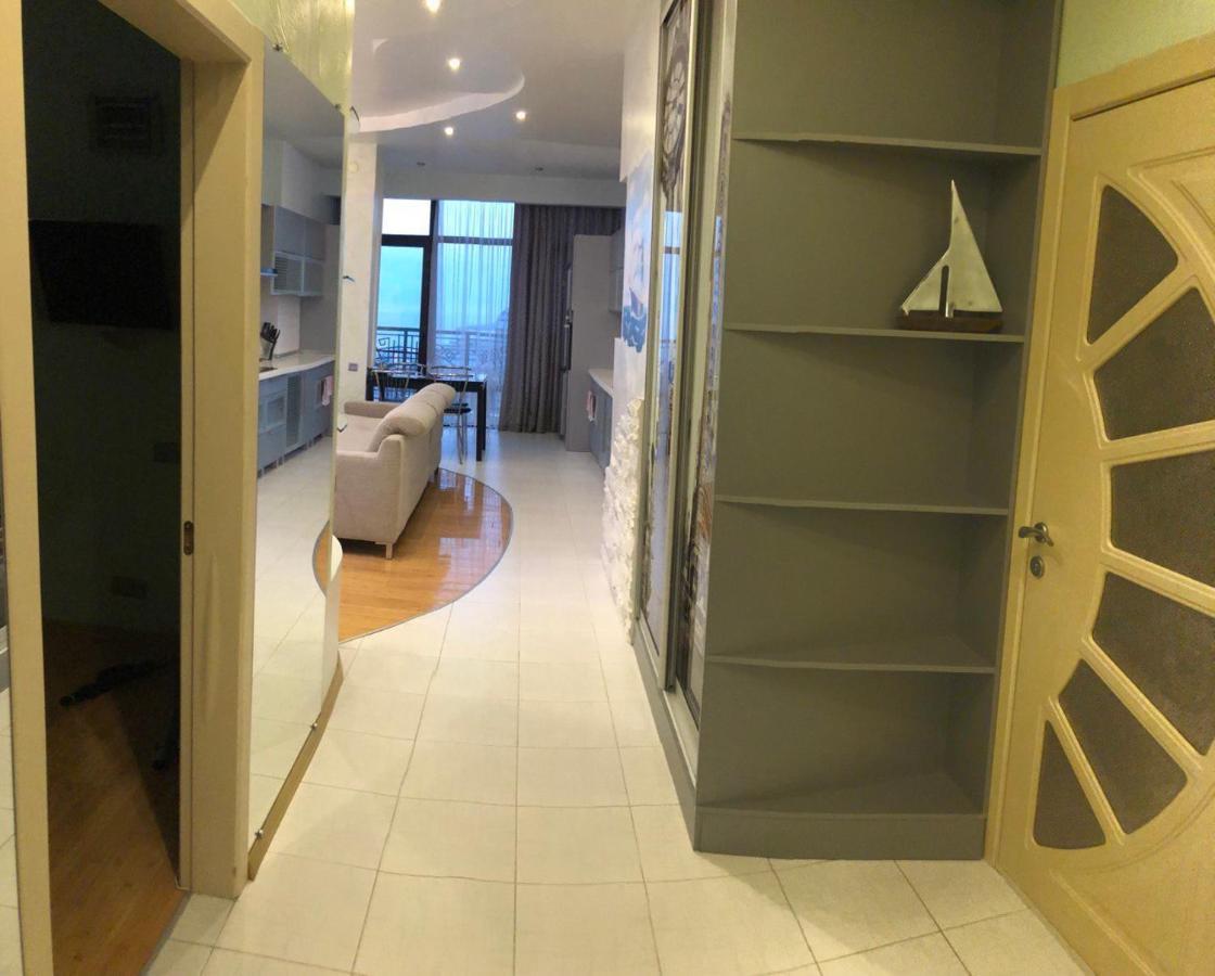 Apartament "Нова Аркадія", Вид Моря Та Міста Odessa Zewnętrze zdjęcie